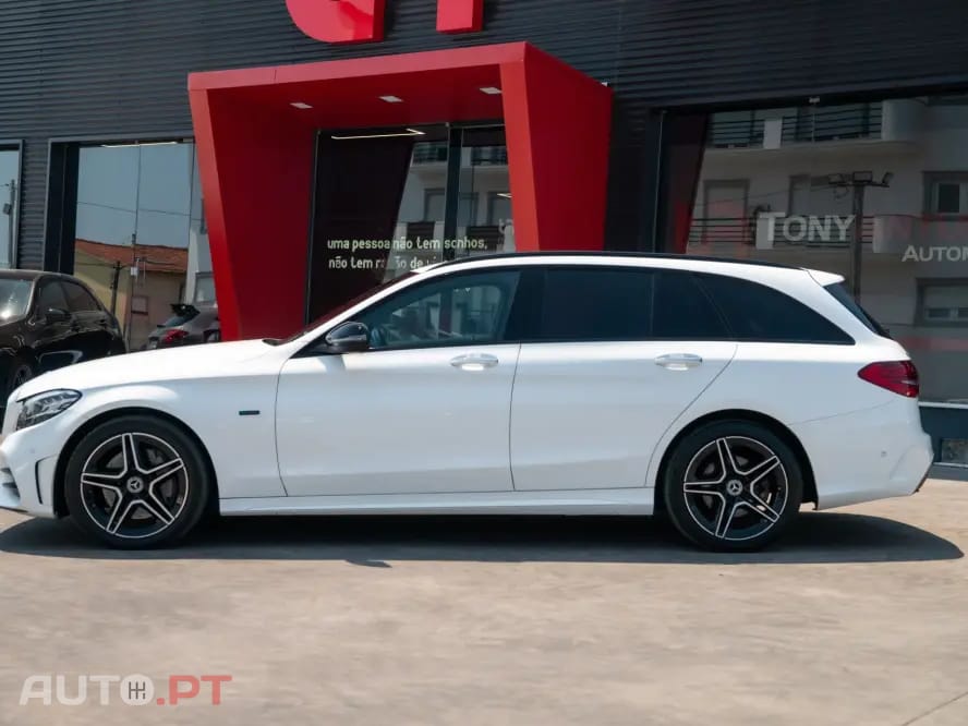 Mercedes-Benz C 300 de T 9G-TRONIC AMG Line