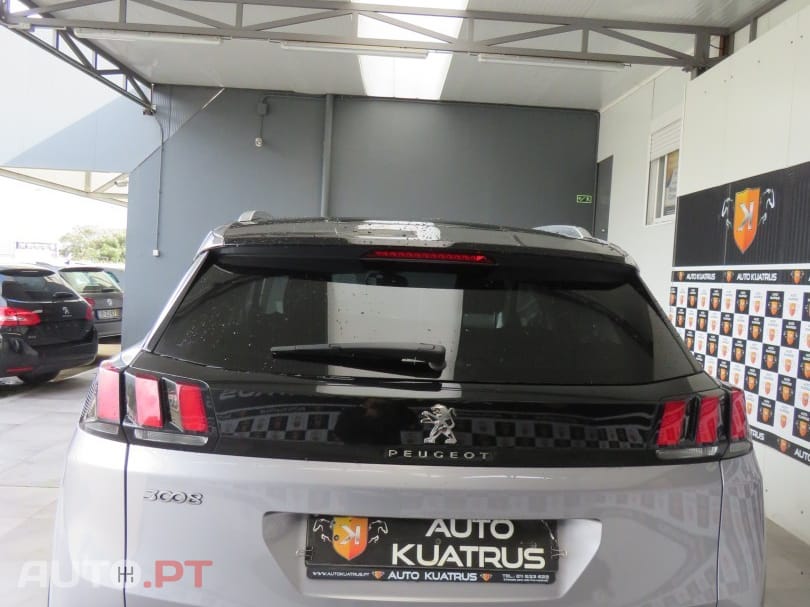 Peugeot 3008 1.5 BlueHDi Active