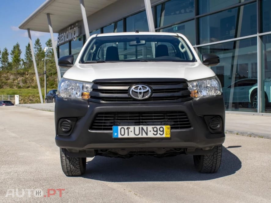 Toyota Hilux 2.4 D-4D 4X2