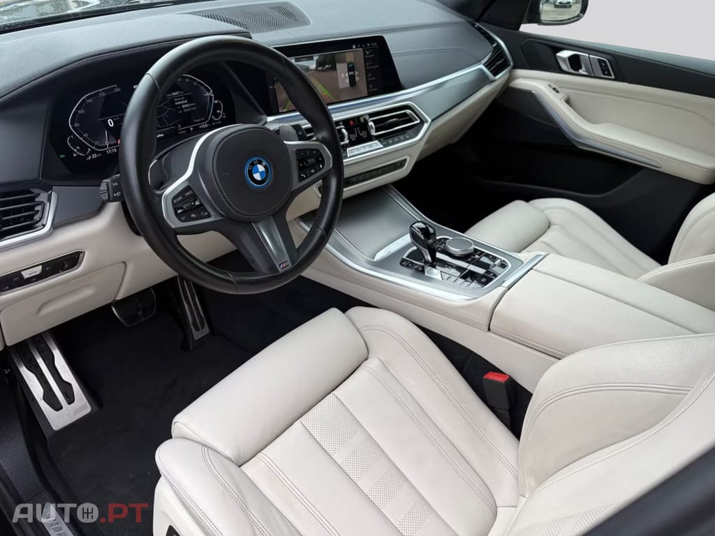 BMW X5 xDrive45e M I.V.A DEDUTIVEL 