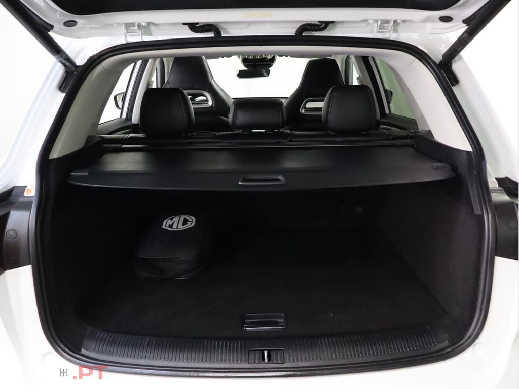 MG EHS 1.5 T-GDI Plug-in Hybrid Luxury