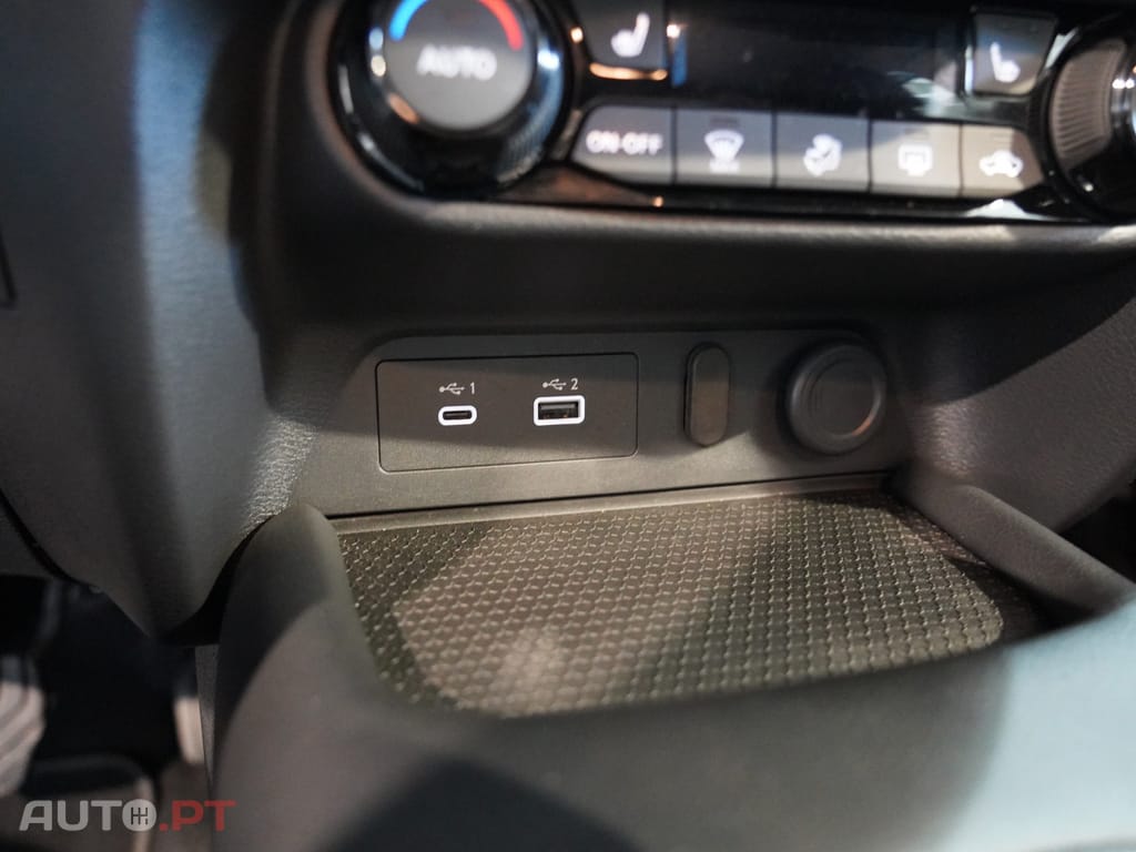 Nissan Juke 1.0 DIG-T Acenta