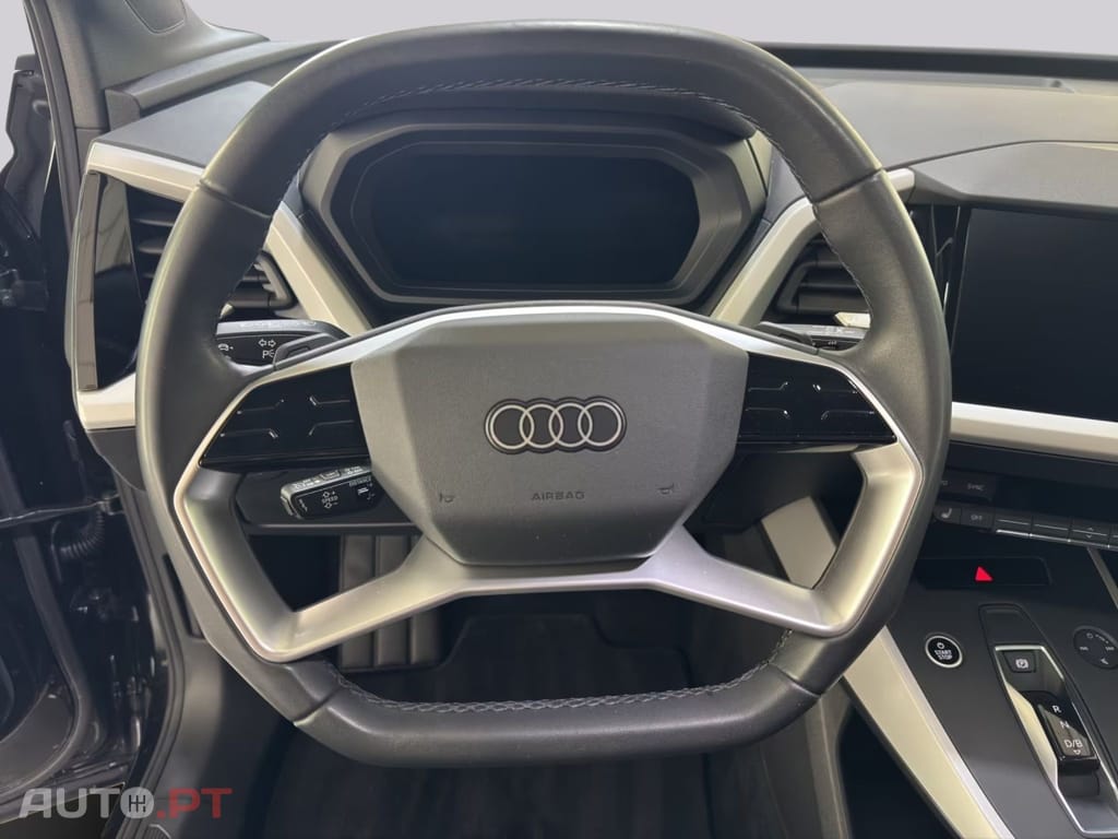 Audi Q4 E-Tron 45 Quattro I.V.A DEDUTIVEL