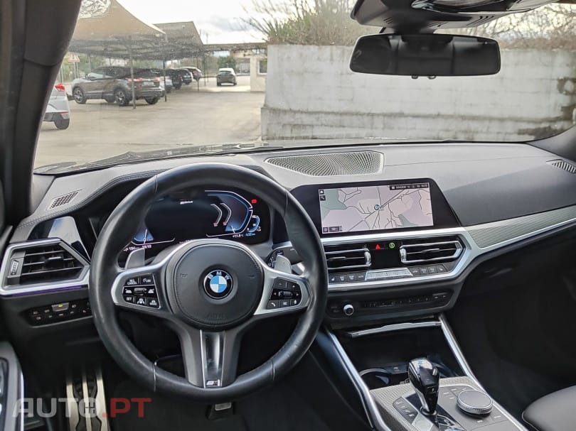 BMW 330 e Touring Pack M Auto
