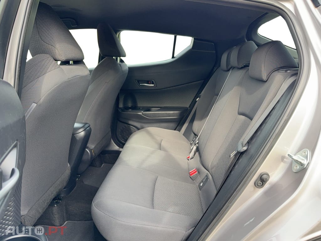 Toyota C-HR 1.8 HSD Comfort+P.Style