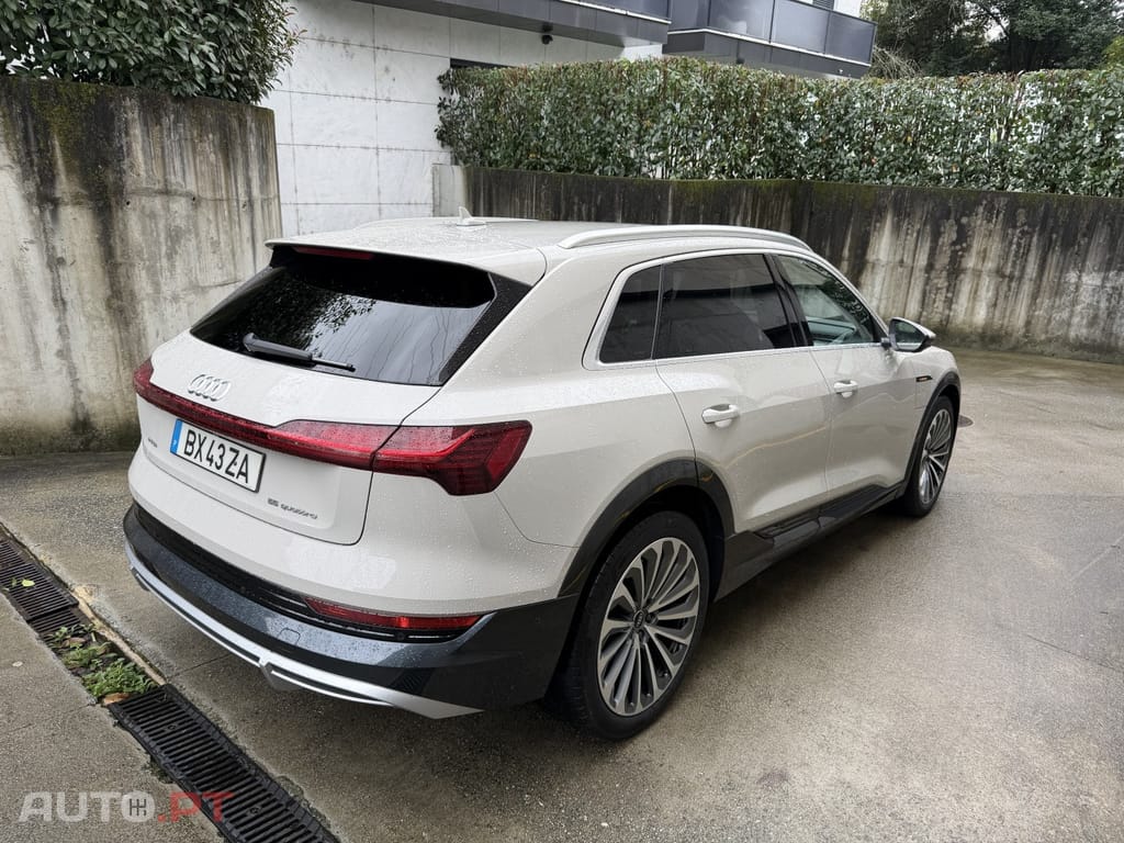 Audi E-Tron 55 quattro S line