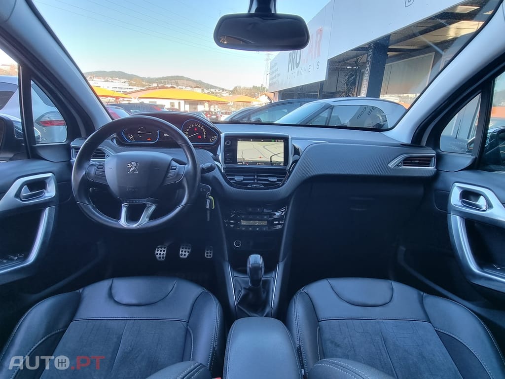 Peugeot 208 1.2 PureTech Style