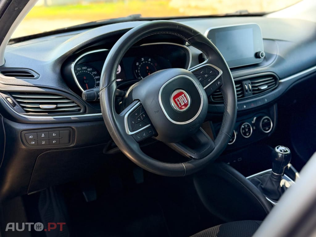 Fiat Tipo LOUNGE
