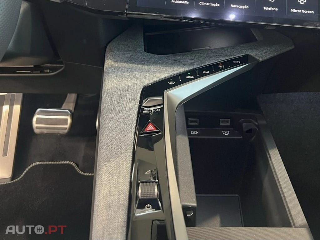 Peugeot 3008  1.2 Hybrid GT e-DCS6