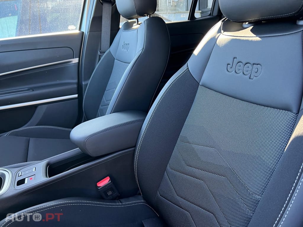 Jeep Avenger 54 kWh Altitude