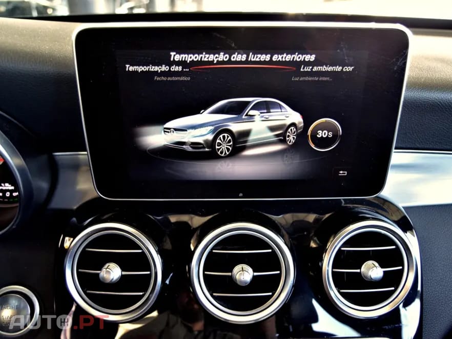 Mercedes-Benz C 300 BlueTEC Hybrid AMG Line