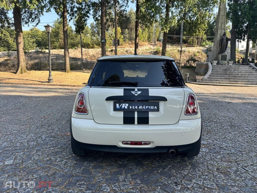 MINI Cooper One 1.6