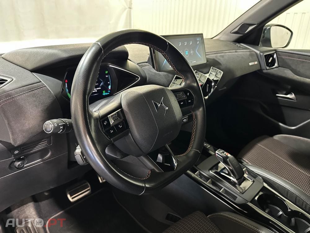 DS DS3 Crossback E-TENSE PERFORMANCE LINE