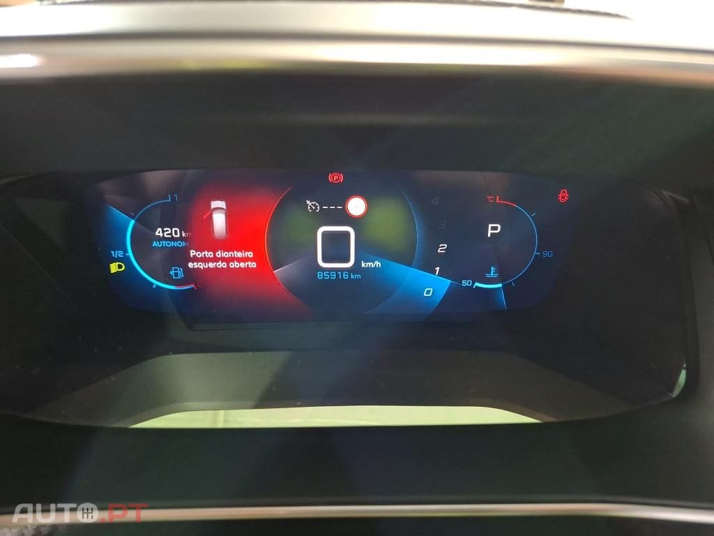 Peugeot 2008 1.5 BlueHDi GT EAT8