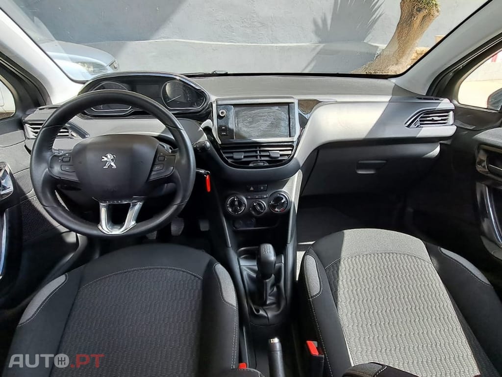 Peugeot 208 1.2 PureTech Style