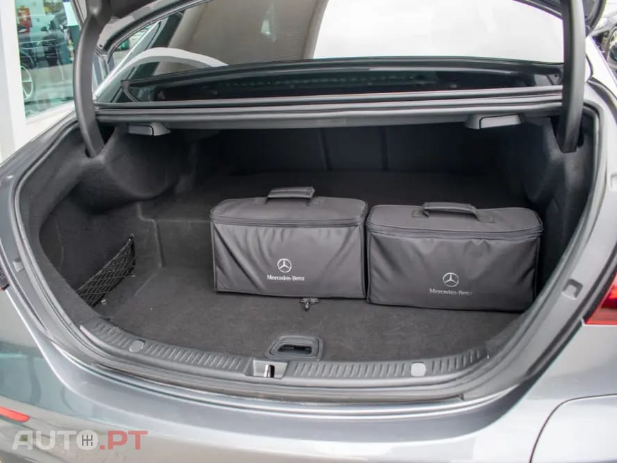 Mercedes-Benz E 300 de AMG Line
