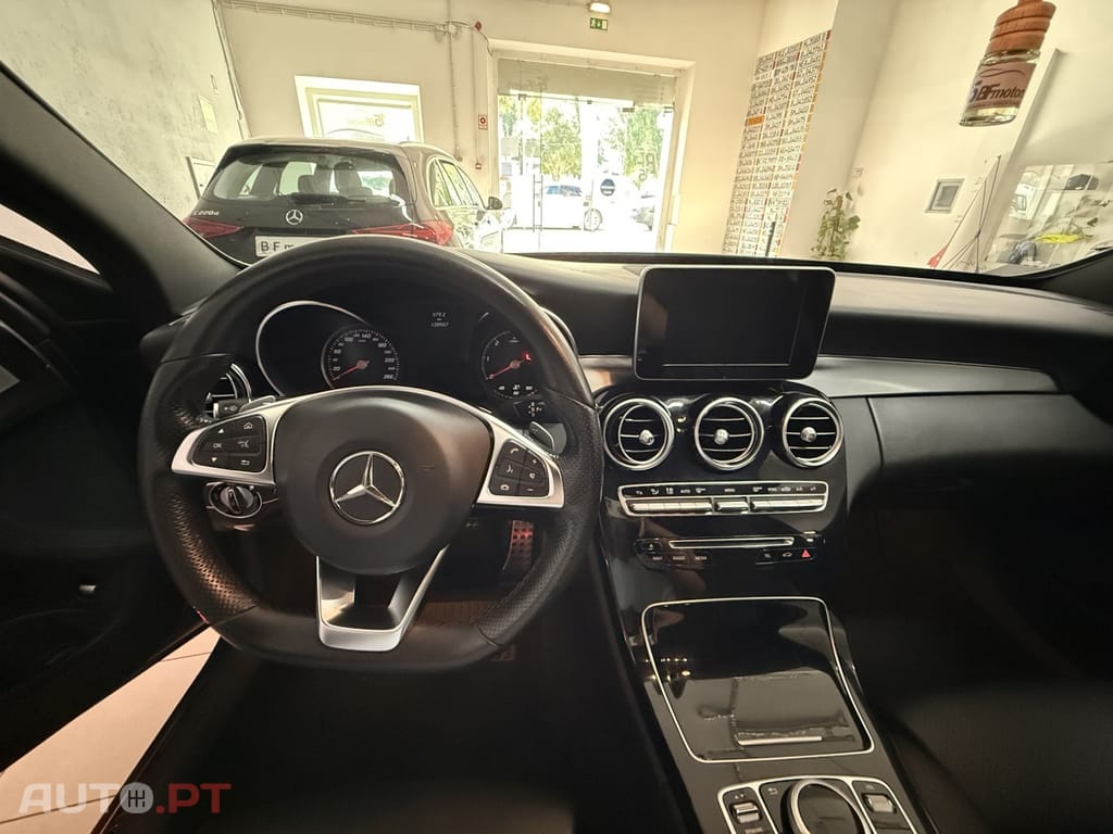 Mercedes-Benz C 220 (BlueTEC) d Station 7G-TRONIC AMG Line
