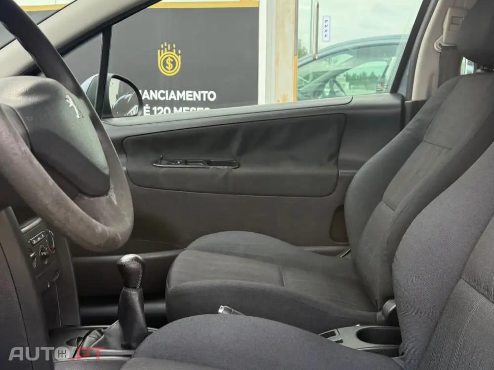 Peugeot 207 1.4 HDi Active