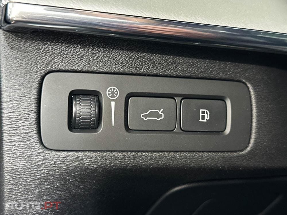 Volvo XC90 T8 AWD Twin Engine Geartronic Inscription