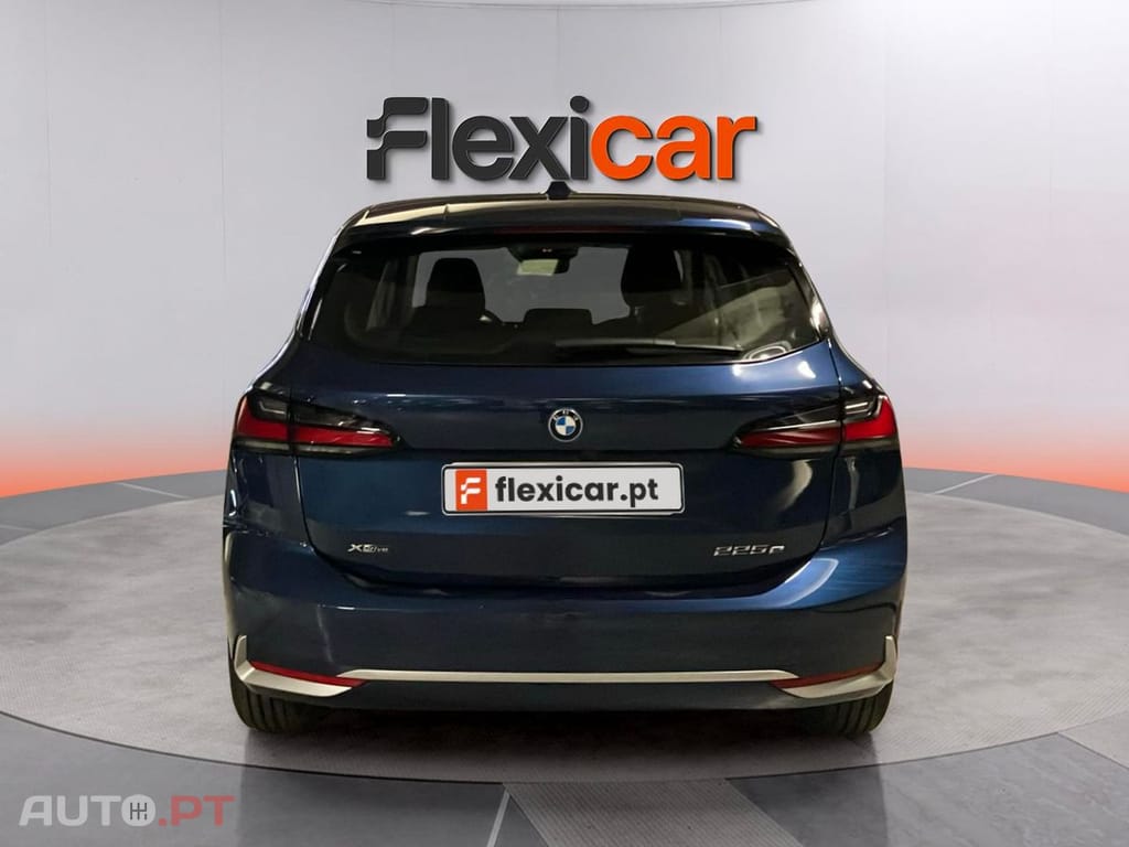 BMW 225 e xDrive Line Luxury