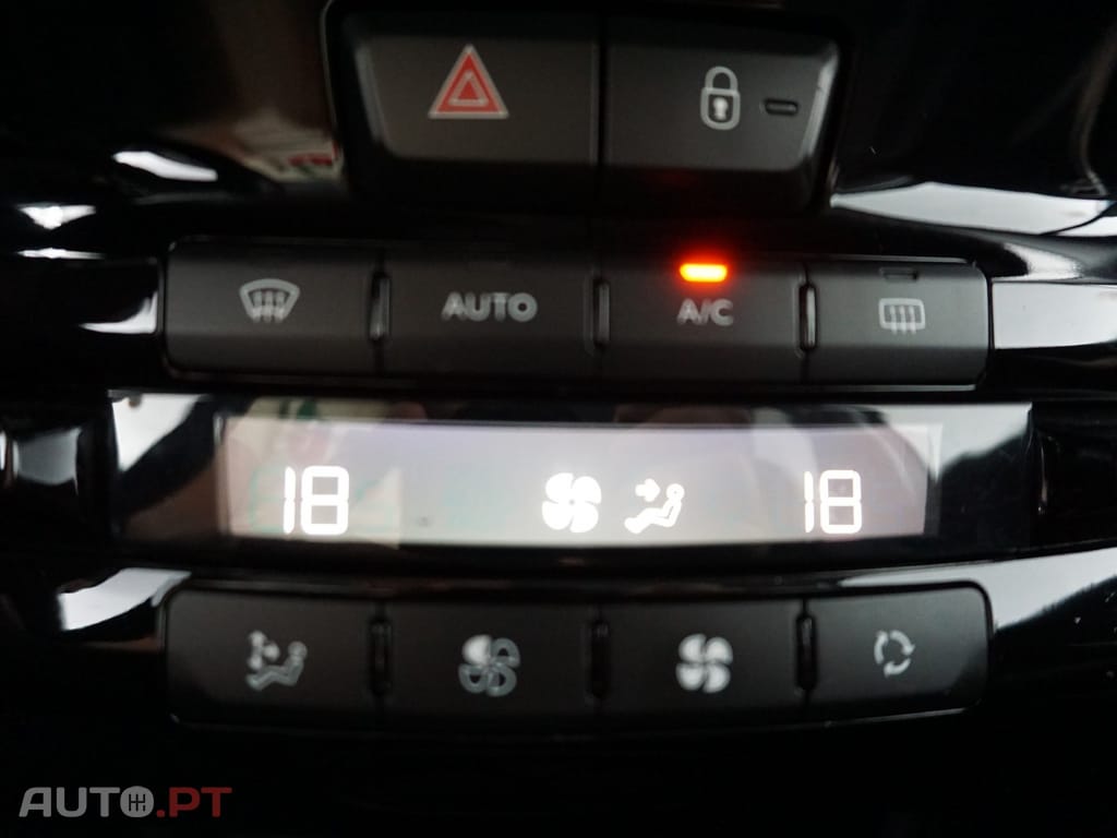 Peugeot 2008 1.2 PureTech Allure EAT6