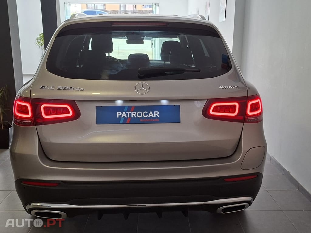 Mercedes-Benz GLC 300 d 4Matic 9G-TRONIC AMG Line
