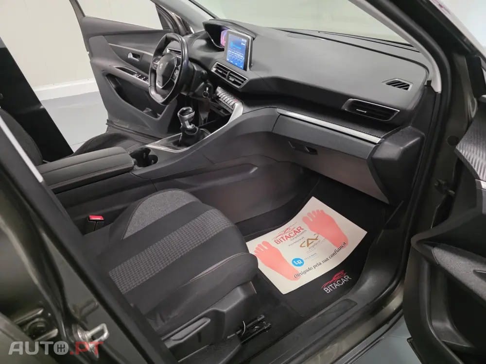 Peugeot 3008 1.5 BLUEHDI ACTIVE