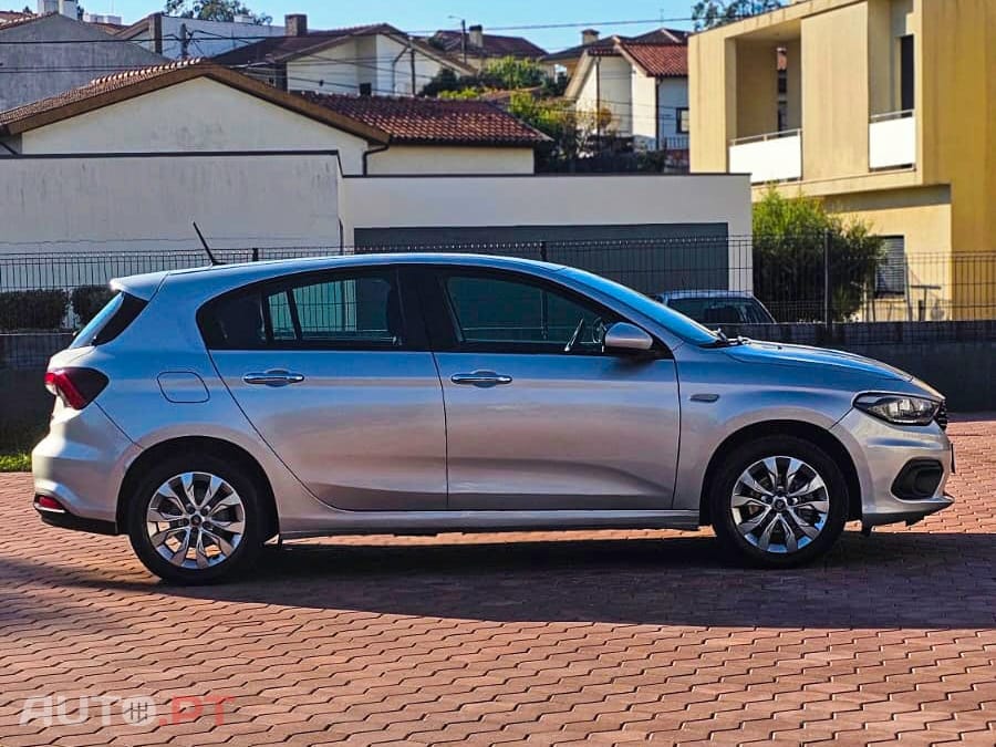 Fiat Tipo 1.3 M-Jet Lounge Tech J17