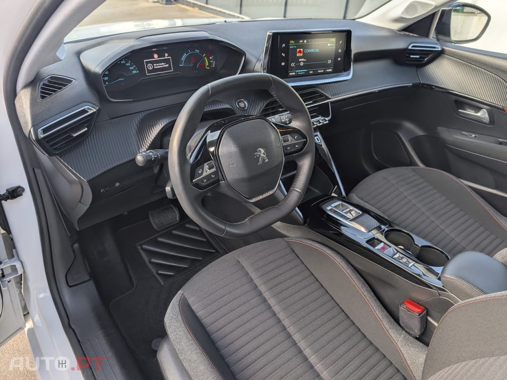 Peugeot E-208 50 kWh Active