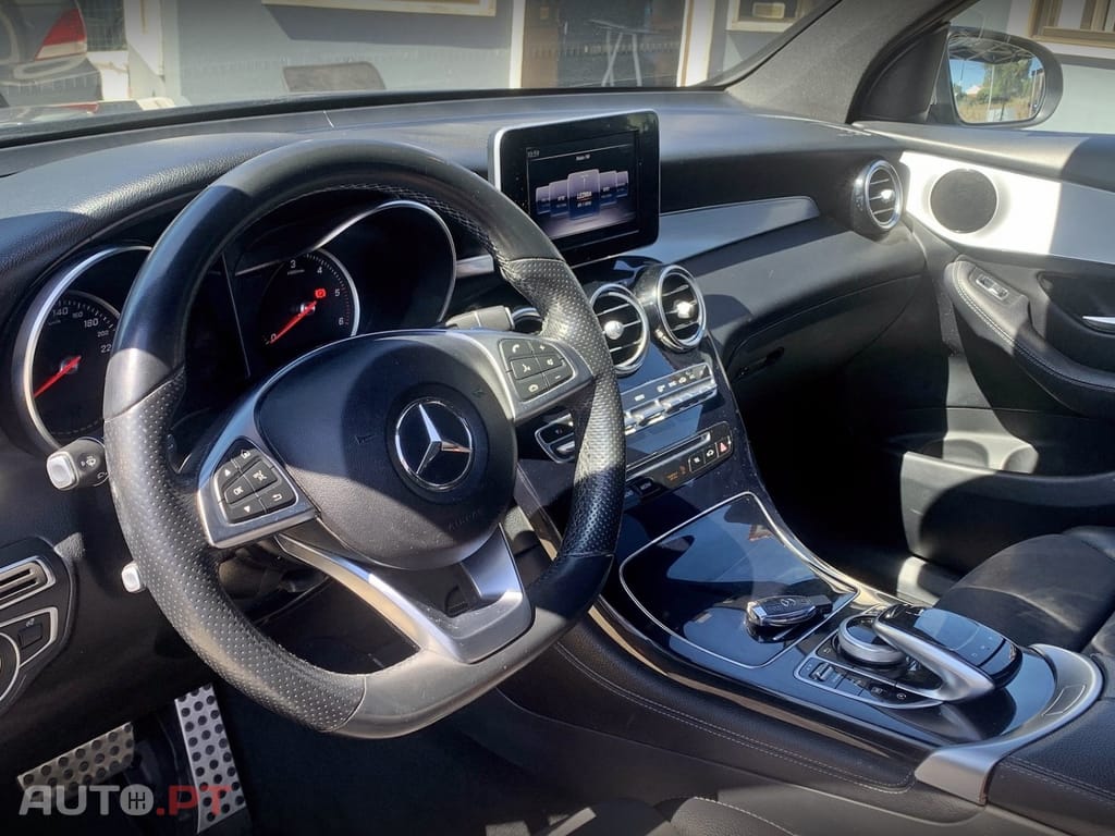 Mercedes-Benz GLC 220 d 4Matic 9G-TRONIC