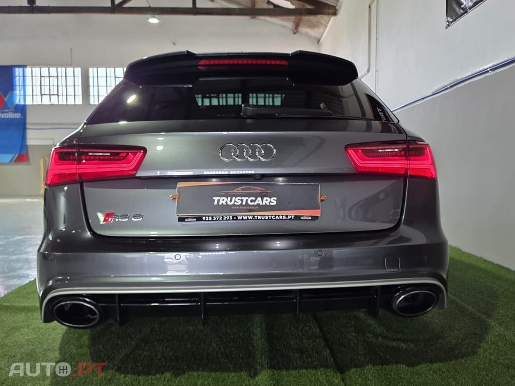 Audi RS6 AVANT PERFORMANCE
