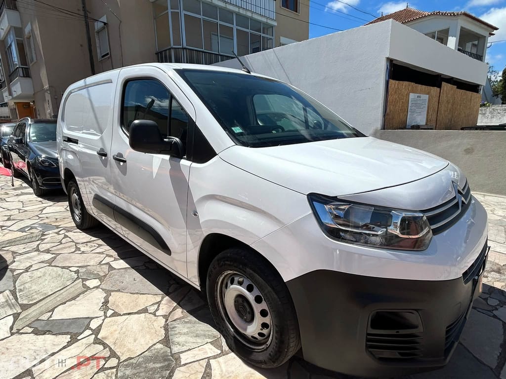 Citroen Berlingo 1.5 BlueHDI XL Feel-3Lug-Cx Fibrada