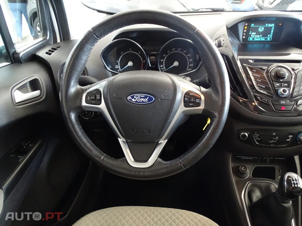 Ford Tourneo 1.5 TDCi Titanium