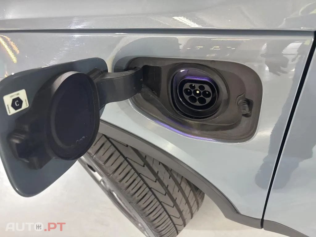 Volvo XC40 1.5 T5 PHEV R-Design Expression