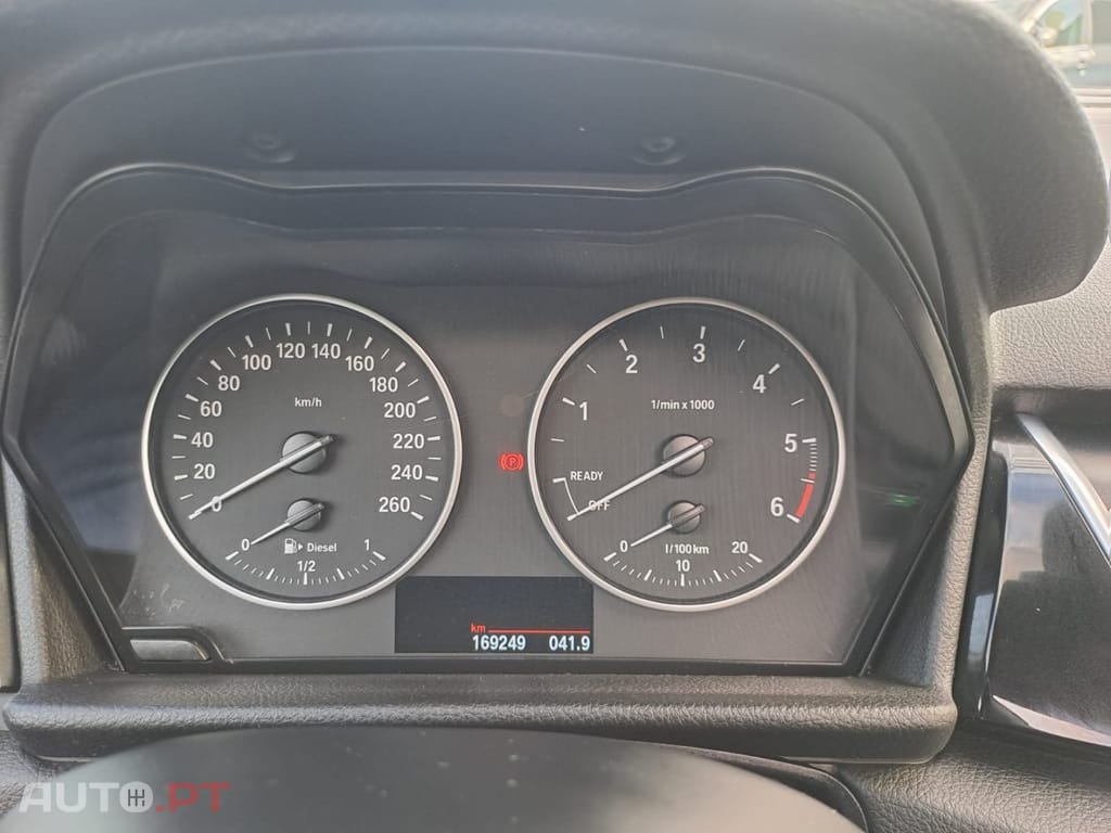 BMW 216 d 7L Line Sport