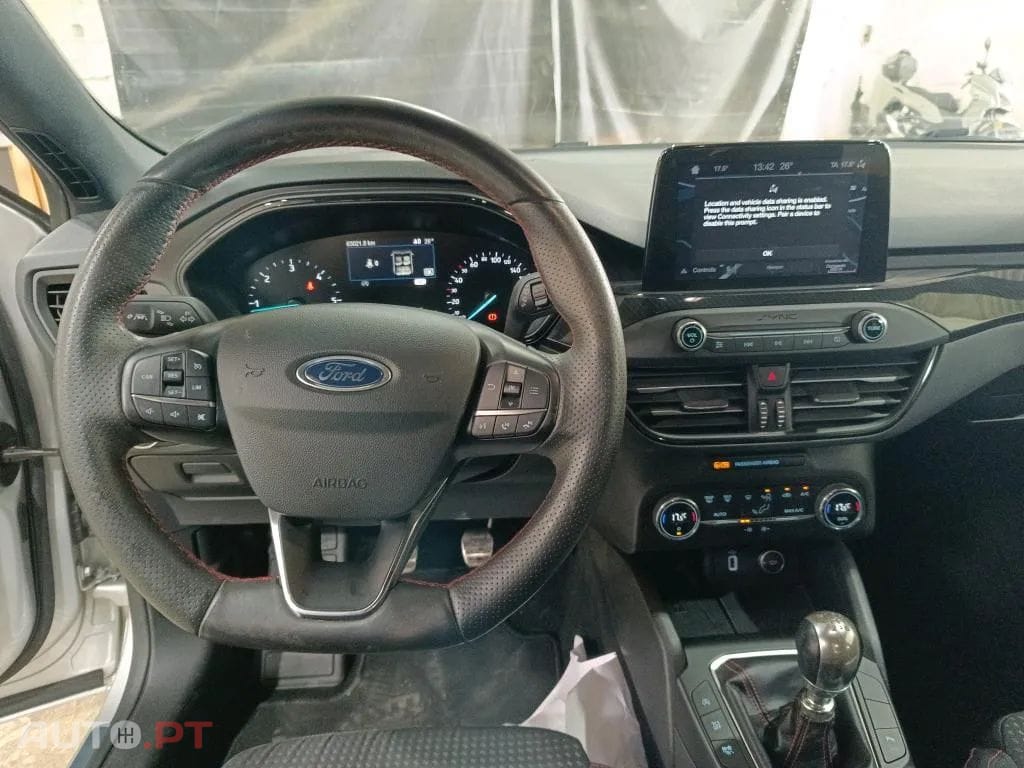Ford Focus SW 1.5 TDCi EcoBlue ST-Line