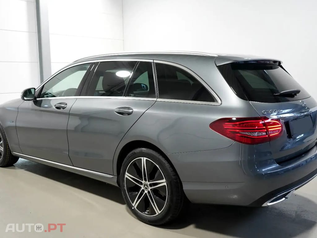 Mercedes-Benz C 300 de Avantgarde