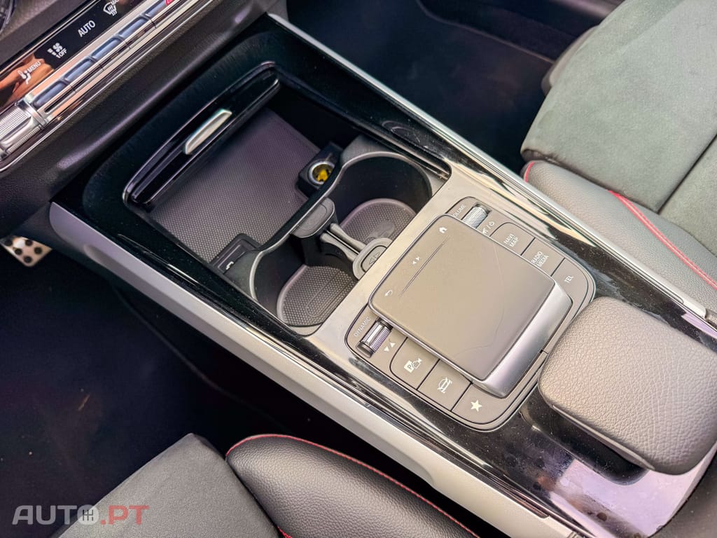 Mercedes-Benz GLB 200 d AMG Line