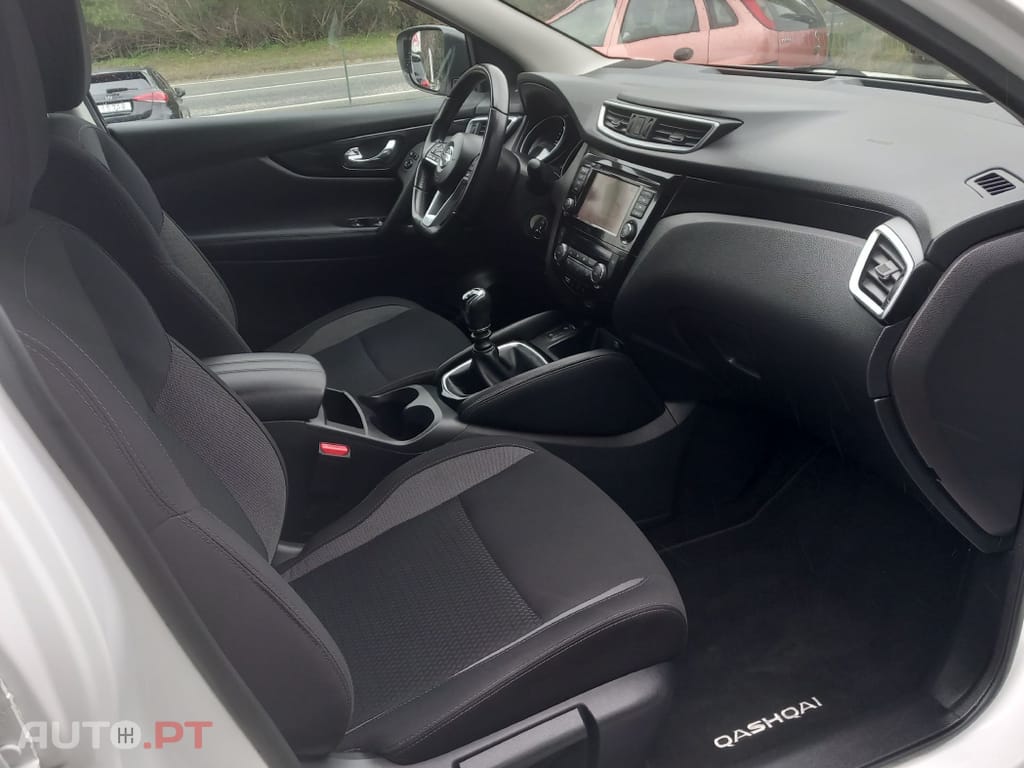 Nissan Qashqai 1.5 dCi N-Connecta Led