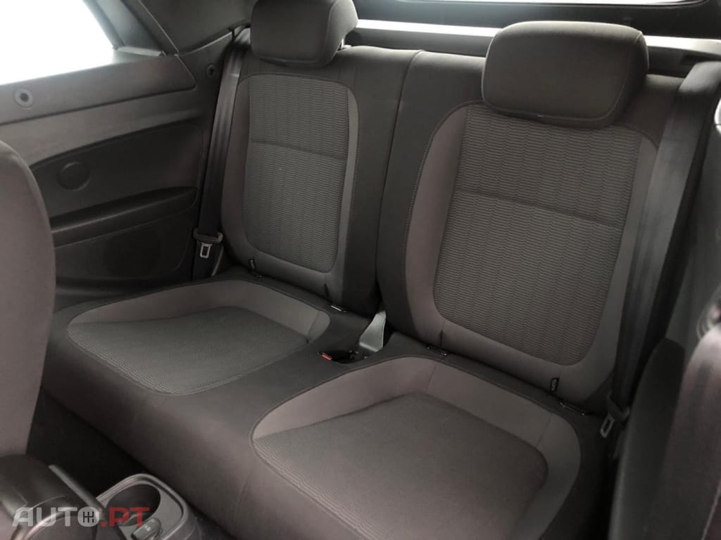 Volkswagen New Beetle Cabriolet 1.2 TSi Vintage