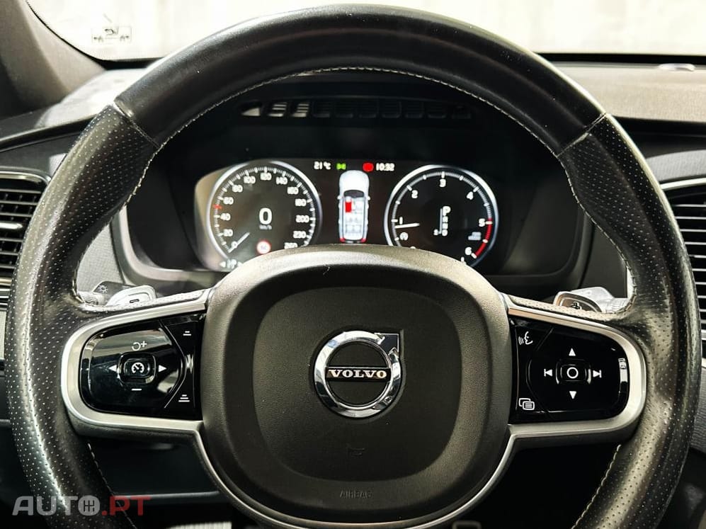 Volvo XC90 2.0 D4 R-Design