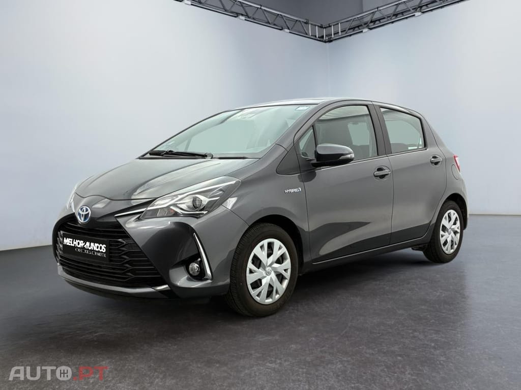 Toyota Yaris 1.5 Hybrid France Business