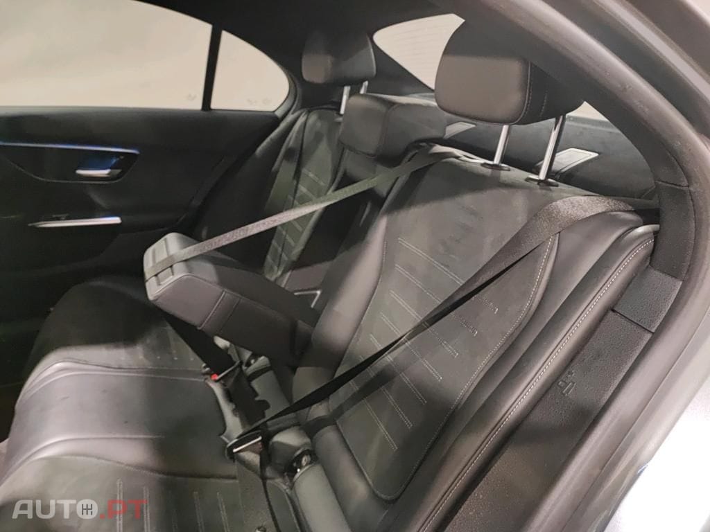 Mercedes-Benz C 220 d AMG Line