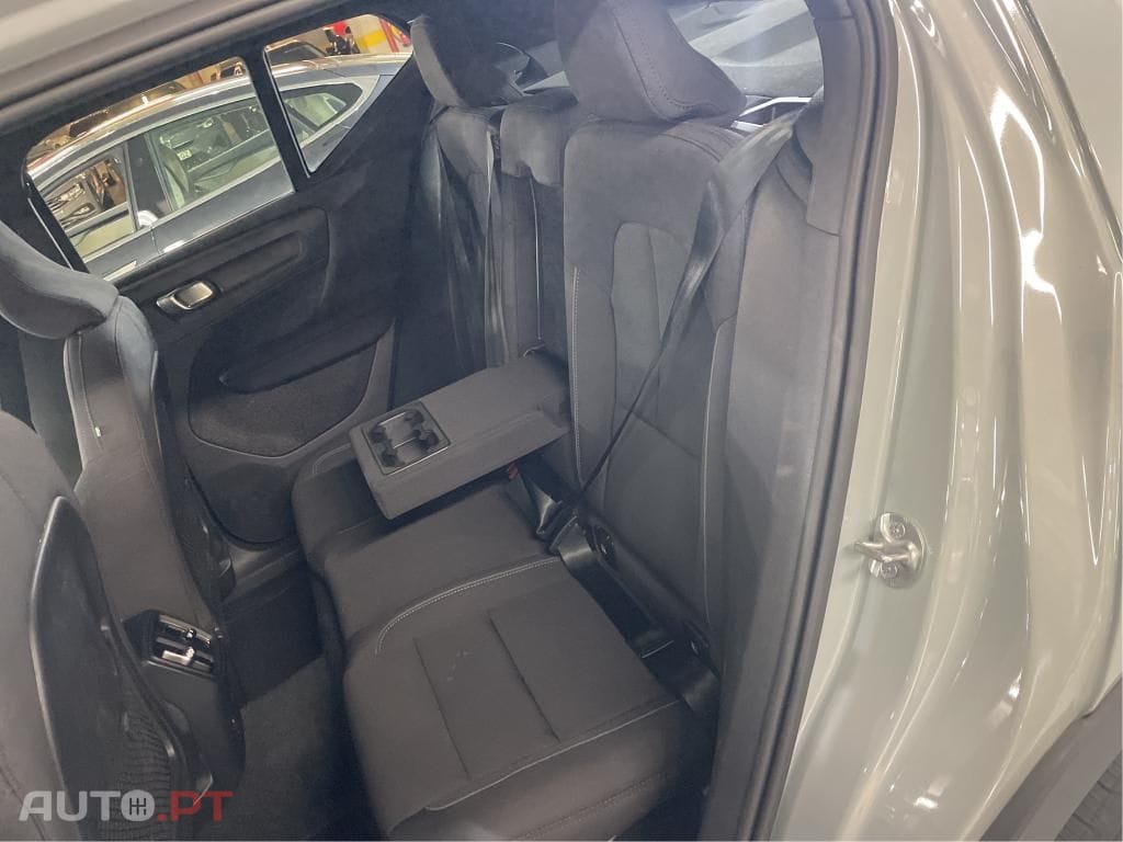 Volvo XC40 Recharge Extended Range Plus