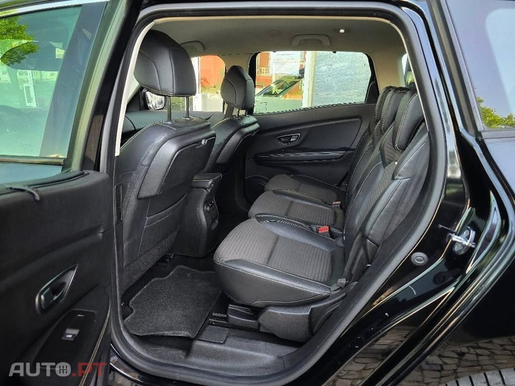 Renault Grand Scénic 1.5 dCi Intens EDC SS
