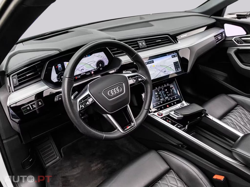 Audi E-Tron S BLACK I.V.A DEDUTIVEL 