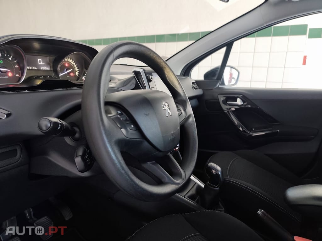 Peugeot 208 1.6 BlueHDi Active