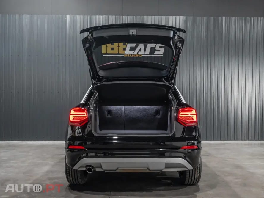 Audi Q2 30 TFSI S line