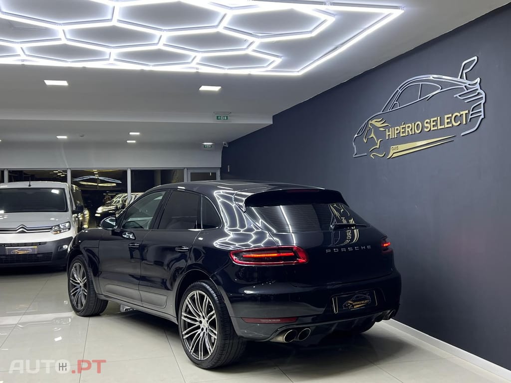 Porsche Macan S