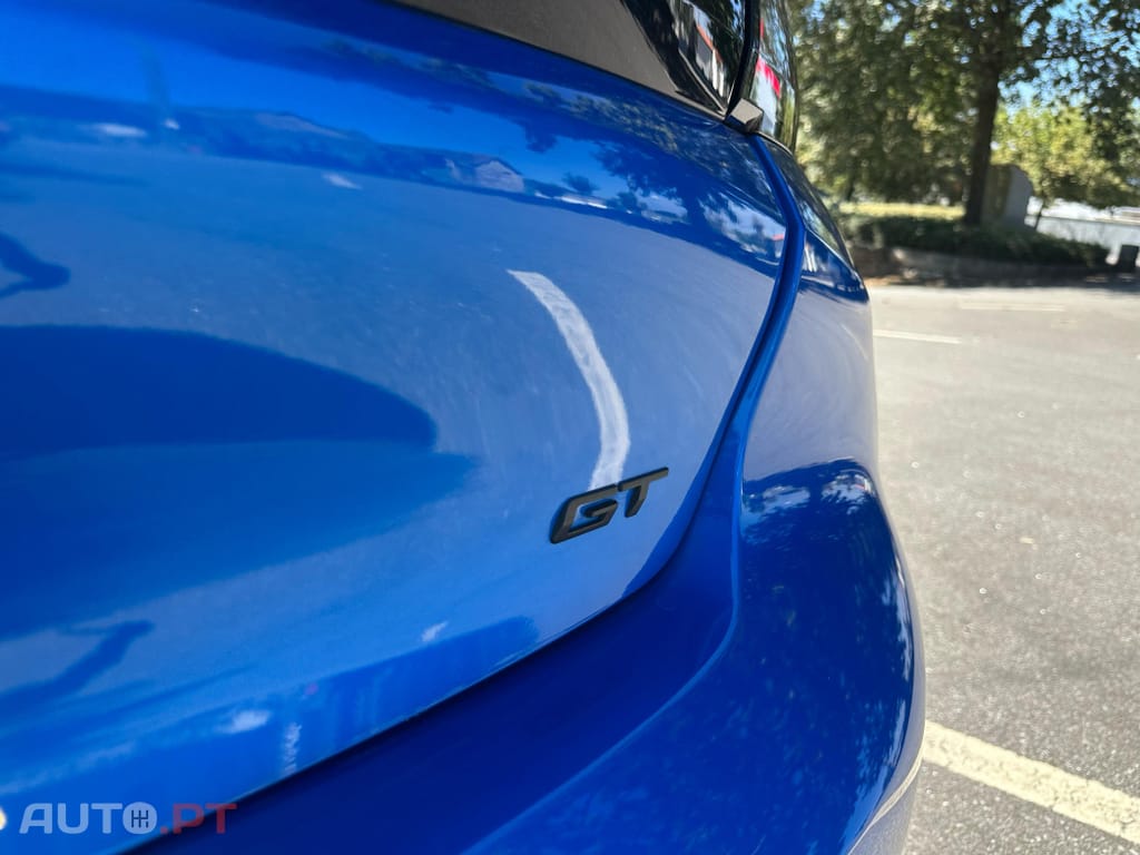 Peugeot E-208 51 kWh GT